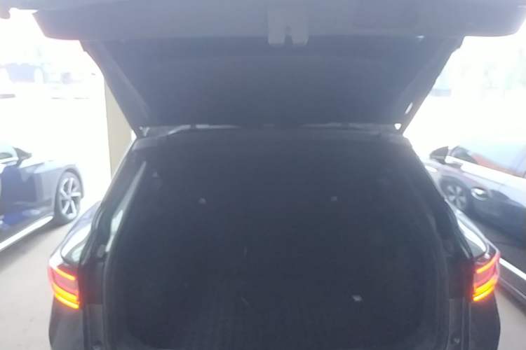 Used Volkswagen ID.4 X 2025 Smart Version Pure & Intelligent Enjoyment Edition Trunk