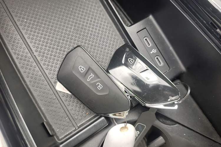 Used Volkswagen ID.4 X 2025 Smart Version Pure & Intelligent Enjoyment Edition Vehicle Key