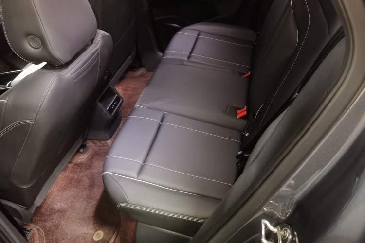 Used Volkswagen ID.4 X 2025 Smart Version Pure & Intelligent Enjoyment Edition Interior 4