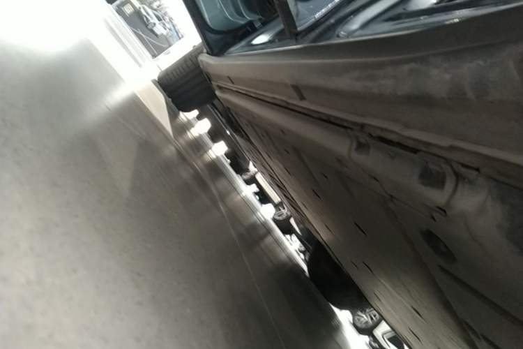 Used Volkswagen ID.4 X 2025 Revised Version Smart Edition Purely Intelligent Enjoyment Version Left Side Sill