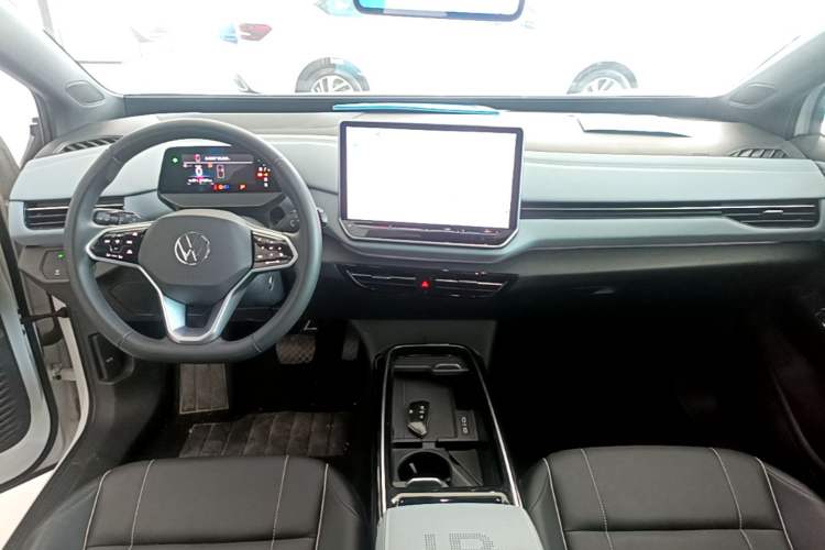 Used Volkswagen ID.4 X 2025 Smart Version Pure & Intelligent Enjoyment Edition Center Console