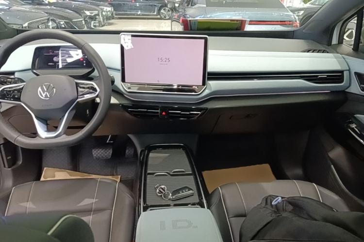 Used Volkswagen ID.4 X 2025 Revised Version Smart Edition Purely Intelligent Enjoyment Version Center Console