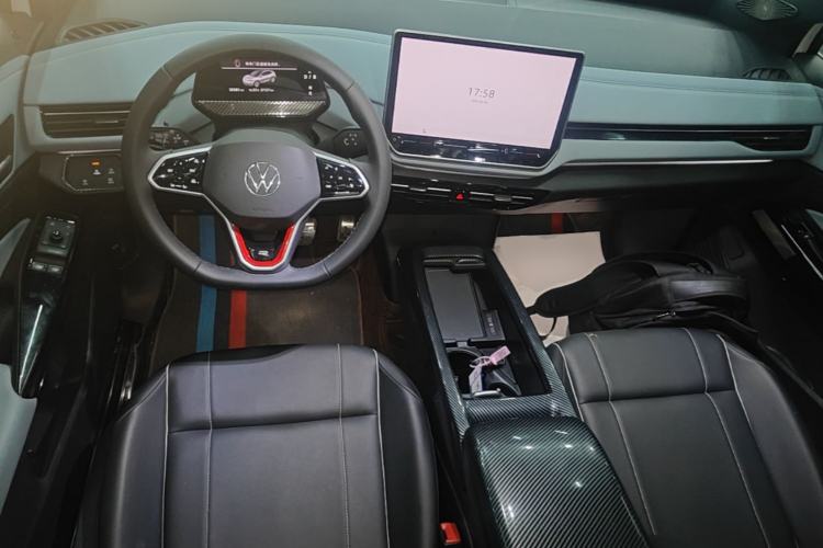 Used Volkswagen ID.4 X 2025 Smart Version Pure & Intelligent Enjoyment Edition Center Console