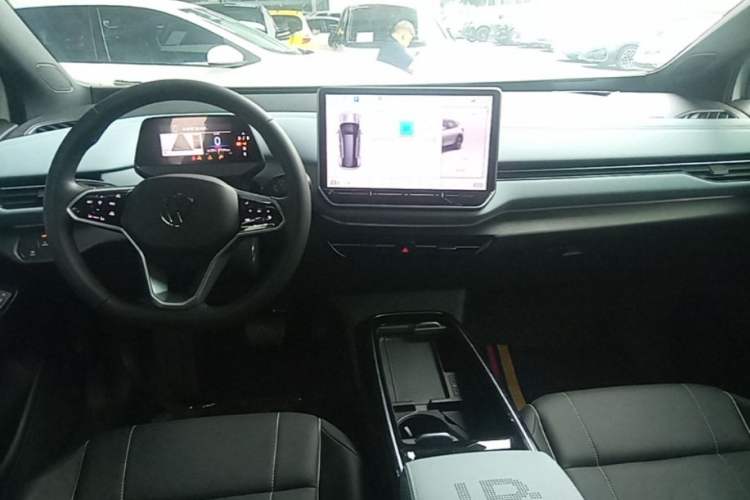 Used Volkswagen ID.4 X 2025 Smart Version Pure & Intelligent Enjoyment Edition Center Console