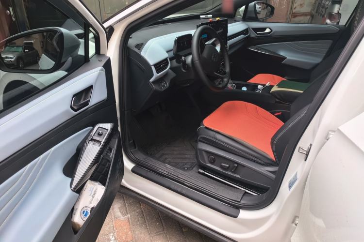 Used Volkswagen ID.4 X 2025 Smart Version Pure & Intelligent Enjoyment Edition Driver Seat