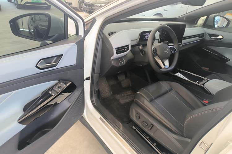 Used Volkswagen ID.4 X 2025 Smart Version Pure & Intelligent Enjoyment Edition Driver Seat