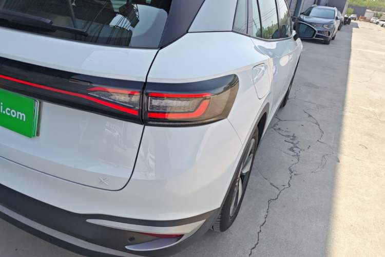 Used Volkswagen ID.4 X 2025 Smart Version Pure & Intelligent Enjoyment Edition Exterior 3