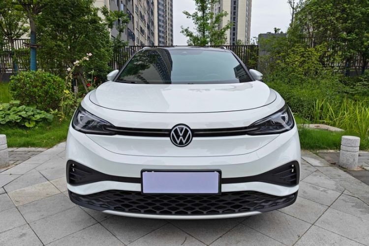 Used Volkswagen ID.4 X 2025 Smart Version Pure & Intelligent Enjoyment Edition Exterior 8