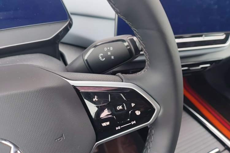 Used Volkswagen ID.4 X 2025 Smart Version Pure & Intelligent Enjoyment Edition Gear Lever