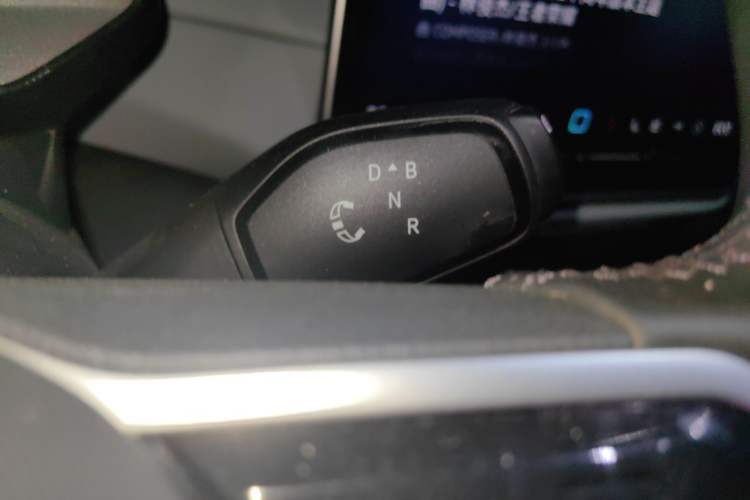 Used Volkswagen ID.4 X 2025 Smart Version Pure & Intelligent Enjoyment Edition Gear Lever