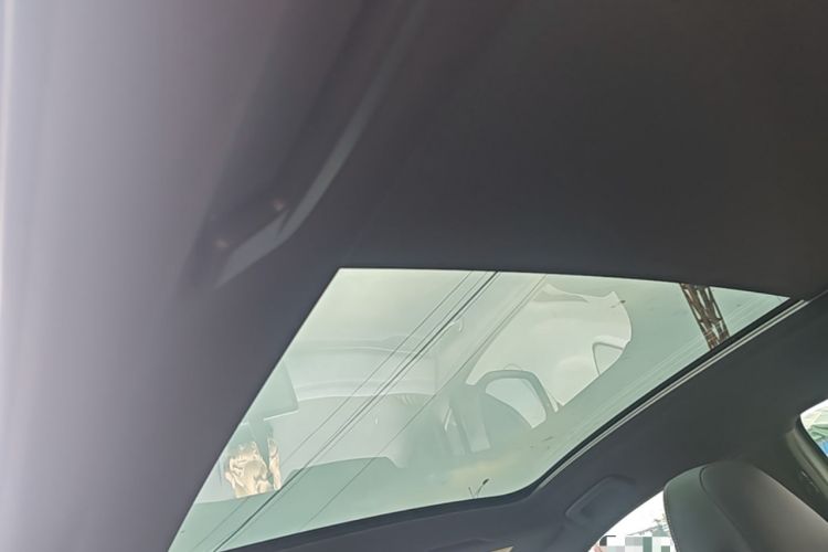 Used Volkswagen ID.4 X 2025 Smart Version Pure & Intelligent Enjoyment Edition Headliner