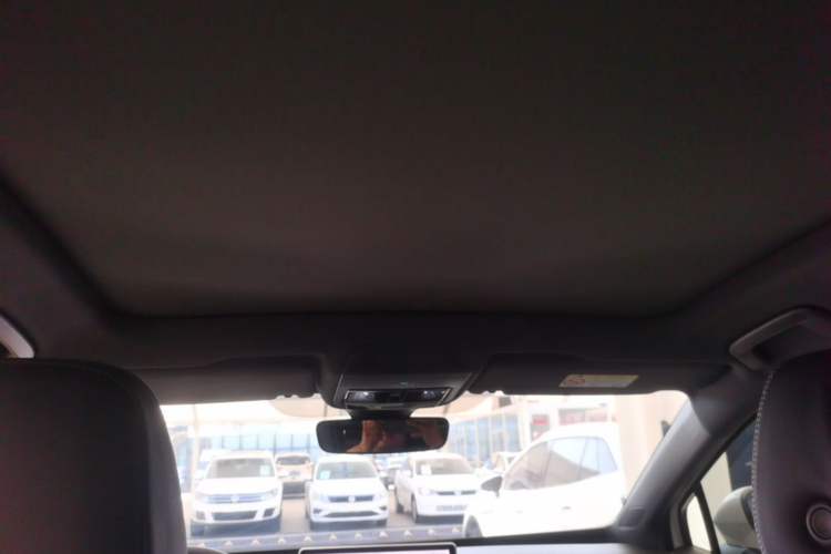 Used Volkswagen ID.4 X 2025 Smart Version Pure & Intelligent Enjoyment Edition Headliner