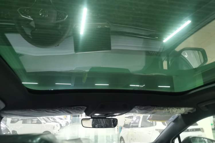 Used Volkswagen ID.4 X 2025 Revised Version Smart Edition Outstanding Grade Headliner