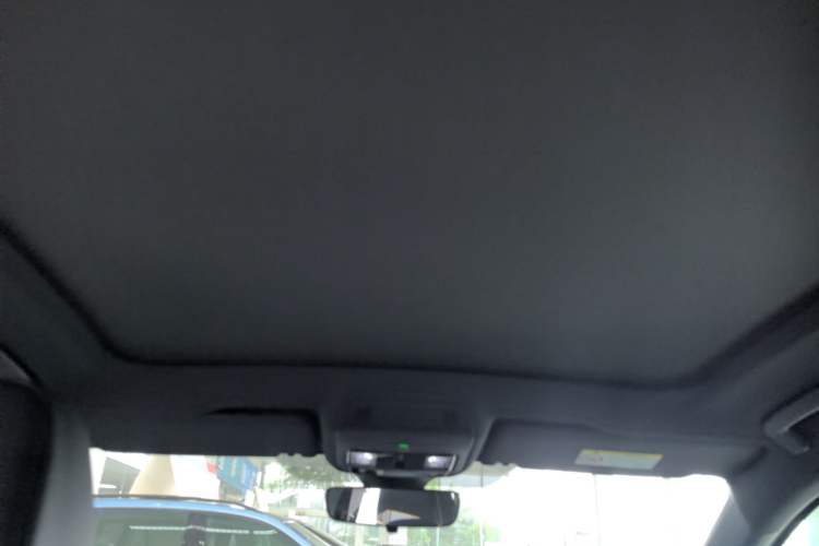 Used Volkswagen ID.4 X 2025 Smart Version Pure & Intelligent Enjoyment Edition Headliner