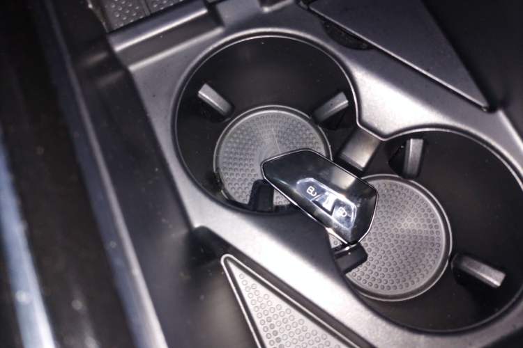 Used Volkswagen ID.4 X 2025 Smart Edition Outstanding Model Interior 1
