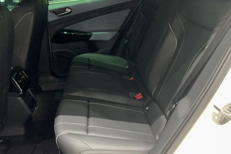 Used Volkswagen ID.4 X 2025 Smart Version Pure & Intelligent Enjoyment Edition Interior 1
