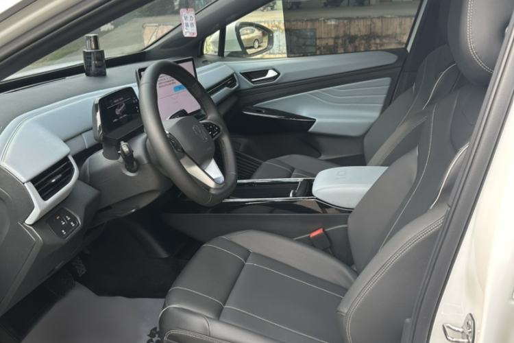 Used Volkswagen ID.4 X 2025 Smart Version Pure & Intelligent Enjoyment Edition Interior 2
