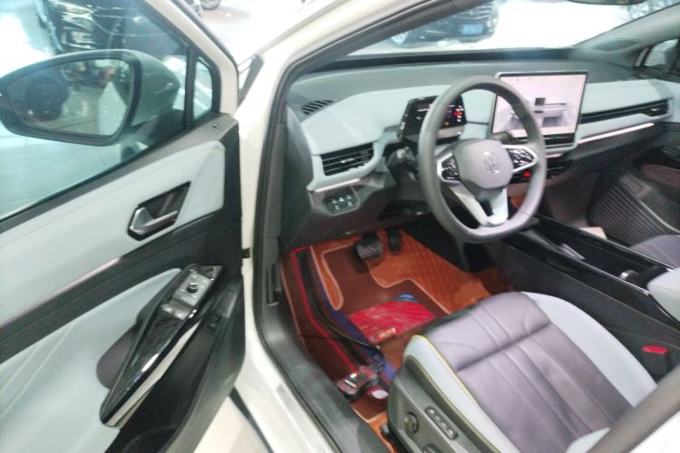 Used Volkswagen ID.4 X 2025 Smart Edition Outstanding Model Interior 3