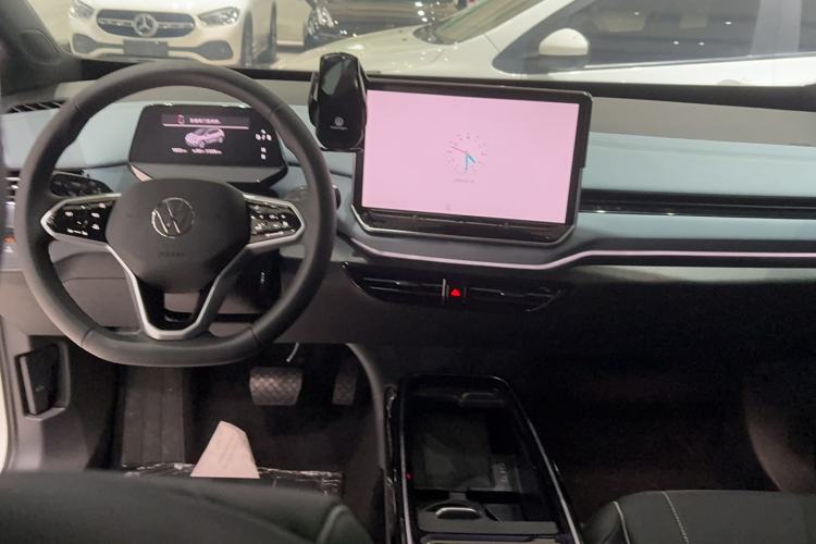 Used Volkswagen ID.4 X 2025 Smart Version Pure & Intelligent Enjoyment Edition Interior 3