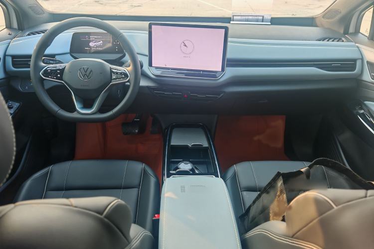 Used Volkswagen ID.4 X 2025 Smart Version Pure & Intelligent Enjoyment Edition Interior 3