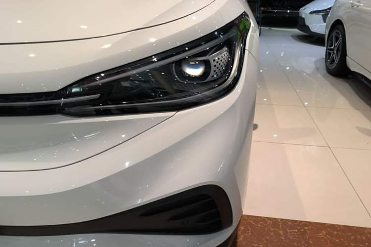 Used Volkswagen ID.4 X 2025 Smart Version Pure & Intelligent Enjoyment Edition Left Front Headlight