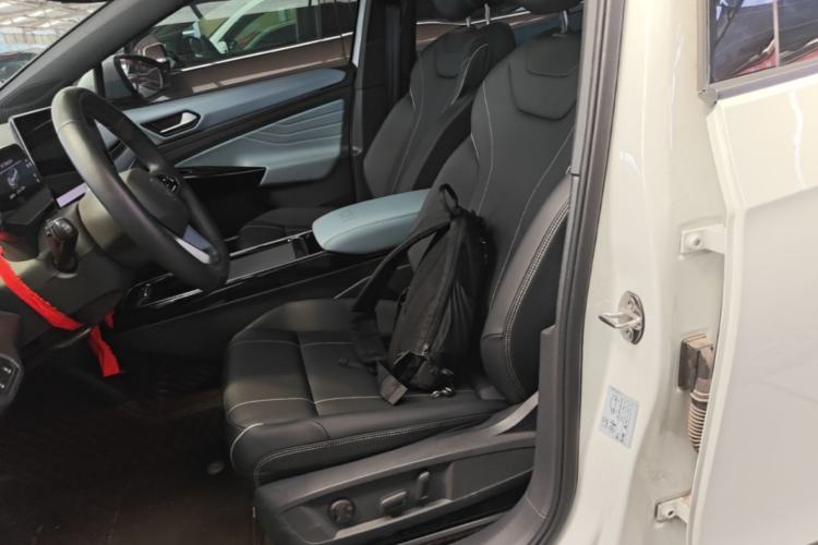 Used Volkswagen ID.4 X 2025 Smart Version Pure & Intelligent Enjoyment Edition Left Front Seat