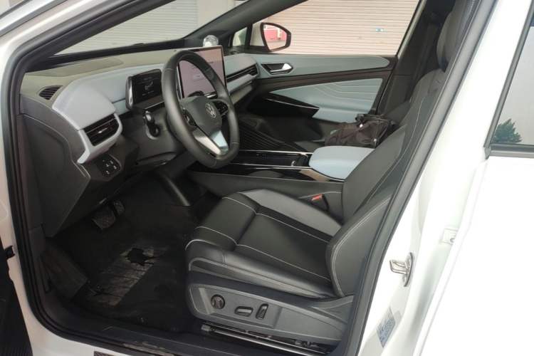 Used Volkswagen ID.4 X 2025 Smart Version Pure & Intelligent Enjoyment Edition Left Front Seat