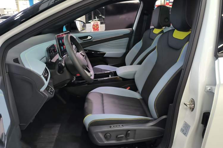Used Volkswagen ID.4 X 2025 Revised Version Smart Edition Outstanding Grade Left Front Seat