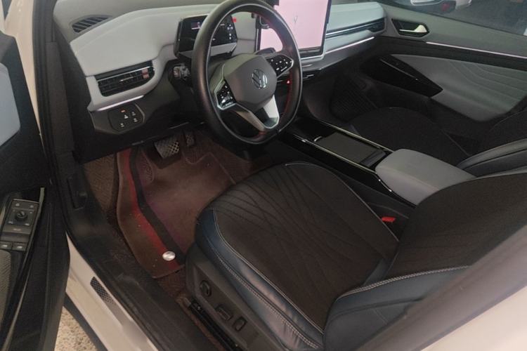 Used Volkswagen ID.4 X 2025 Smart Version Pure & Intelligent Enjoyment Edition Left Front Seat
