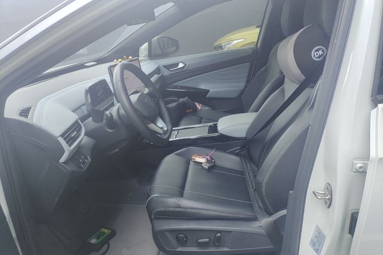 Used Volkswagen ID.4 X 2025 Smart Version Pure & Intelligent Enjoyment Edition Left Front Seat