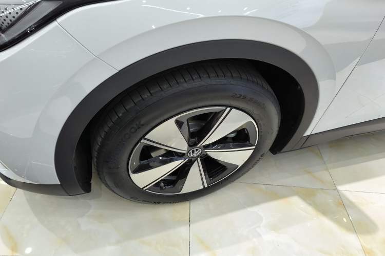 Used Volkswagen ID.4 X 2025 Smart Version Pure & Intelligent Enjoyment Edition Left Front Wheel Hub