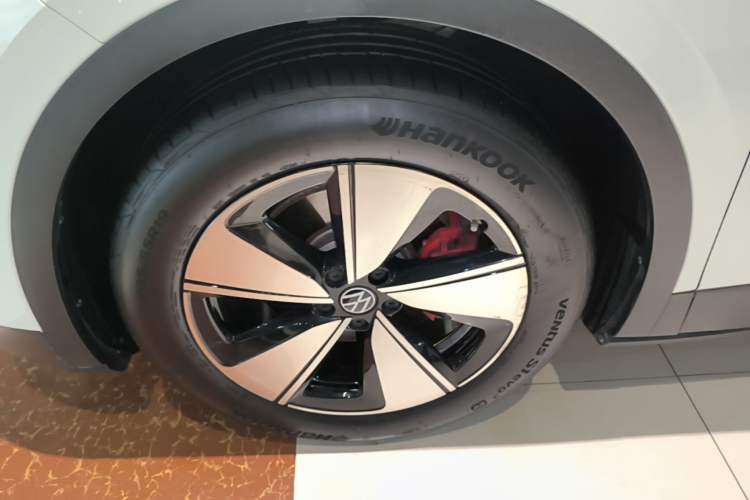 Used Volkswagen ID.4 X 2025 Smart Version Pure & Intelligent Enjoyment Edition Left Front Wheel Hub