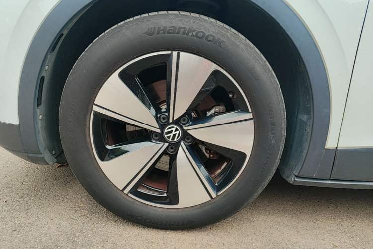 Used Volkswagen ID.4 X 2025 Smart Version Pure & Intelligent Enjoyment Edition Left Front Wheel Hub