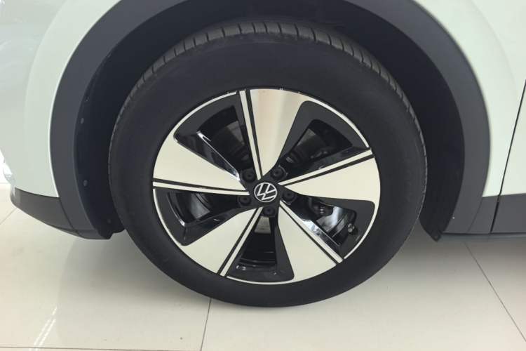 Used Volkswagen ID.4 X 2025 Smart Version Pure & Intelligent Enjoyment Edition Left Front Wheel Hub