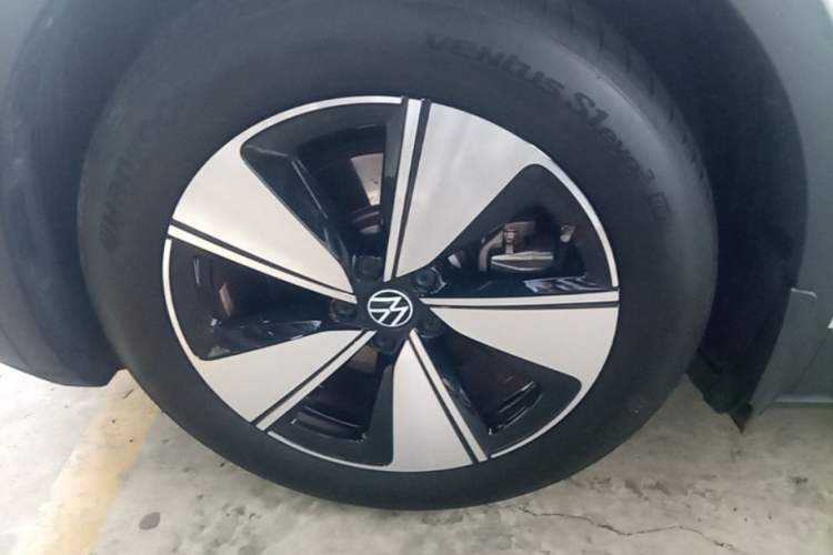 Used Volkswagen ID.4 X 2025 Smart Version Pure & Intelligent Enjoyment Edition Left Front Wheel Hub