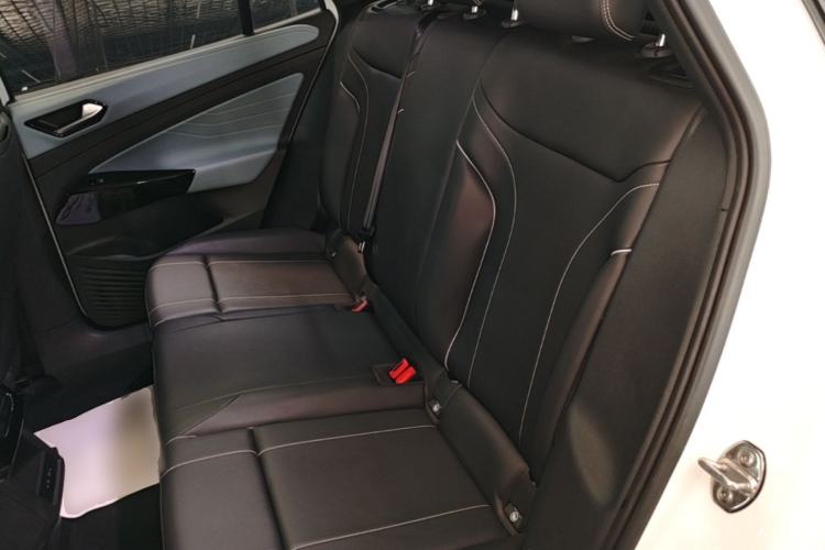 Used Volkswagen ID.4 X 2025 Revised Version Smart Edition Purely Intelligent Enjoyment Version Left Rear Seat