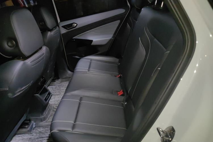 Used Volkswagen ID.4 X 2025 Smart Version Pure & Intelligent Enjoyment Edition Left Rear Seat
