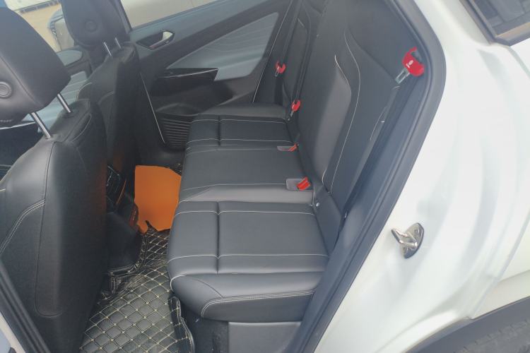Used Volkswagen ID.4 X 2025 Smart Version Pure & Intelligent Enjoyment Edition Left Rear Seat