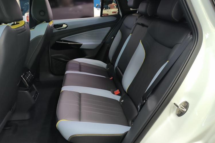 Used Volkswagen ID.4 X 2025 Revised Version Smart Edition Outstanding Grade Left Rear Seat