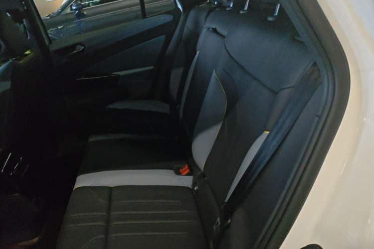Used Volkswagen ID.4 X 2025 Smart Edition Outstanding Model Left Rear Seat