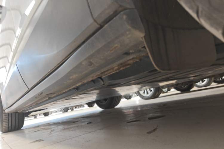 Used Volkswagen ID.4 X 2025 Smart Version Pure & Intelligent Enjoyment Edition Left Side Sill