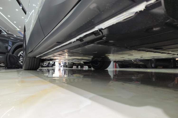 Used Volkswagen ID.4 X 2025 Smart Version Pure & Intelligent Enjoyment Edition Left Side Sill