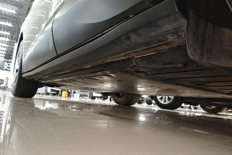 Used Volkswagen ID.4 X 2025 Revised Version Smart Edition Purely Intelligent Enjoyment Version Left Side Sill