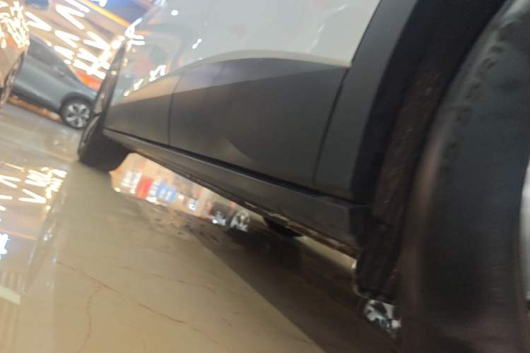 Used Volkswagen ID.4 X 2025 Smart Version Pure & Intelligent Enjoyment Edition Left Side Sill