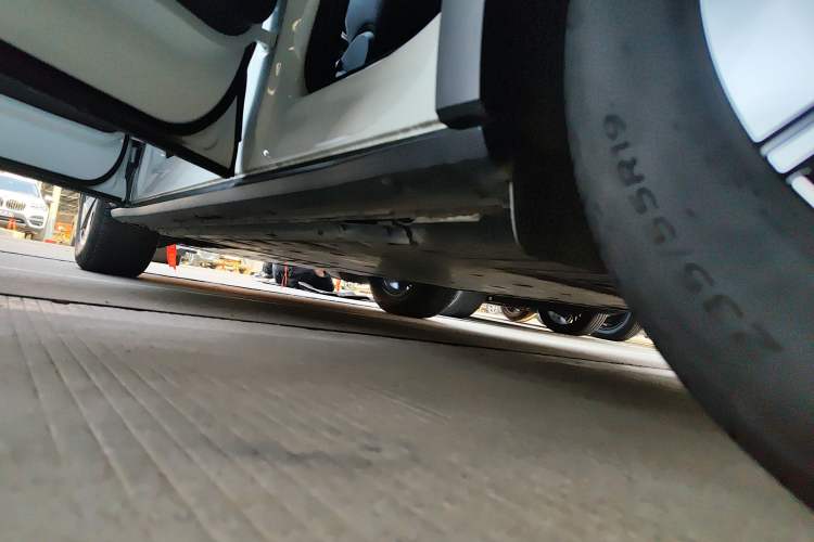 Used Volkswagen ID.4 X 2025 Smart Version Pure & Intelligent Enjoyment Edition Left Side Sill