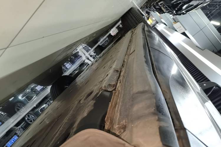 Used Volkswagen ID.4 X 2025 Smart Version Pure & Intelligent Enjoyment Edition Left Side Sill