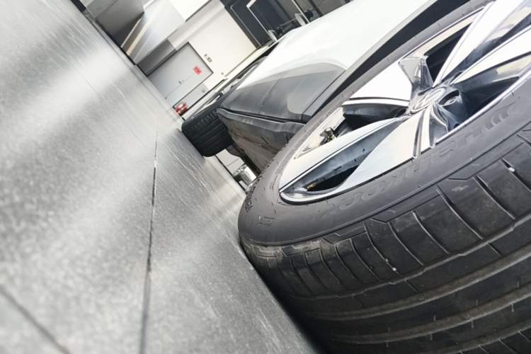 Used Volkswagen ID.4 X 2025 Smart Version Pure & Intelligent Enjoyment Edition Left Side Sill