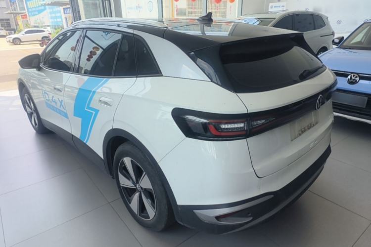 Used Volkswagen ID.4 X 2025 Smart Version Pure & Intelligent Enjoyment Edition Rear Left 45 Deg