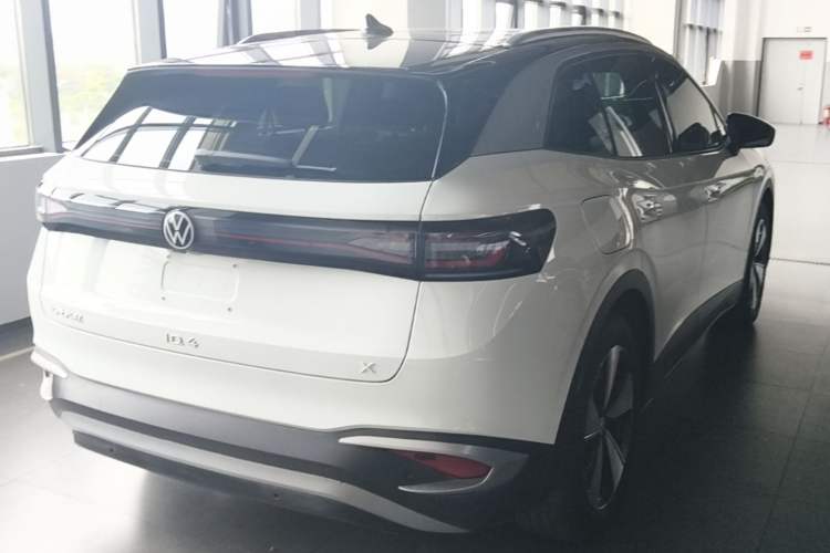 Used Volkswagen ID.4 X 2025 Smart Version Pure & Intelligent Enjoyment Edition Rear Right 45 Deg