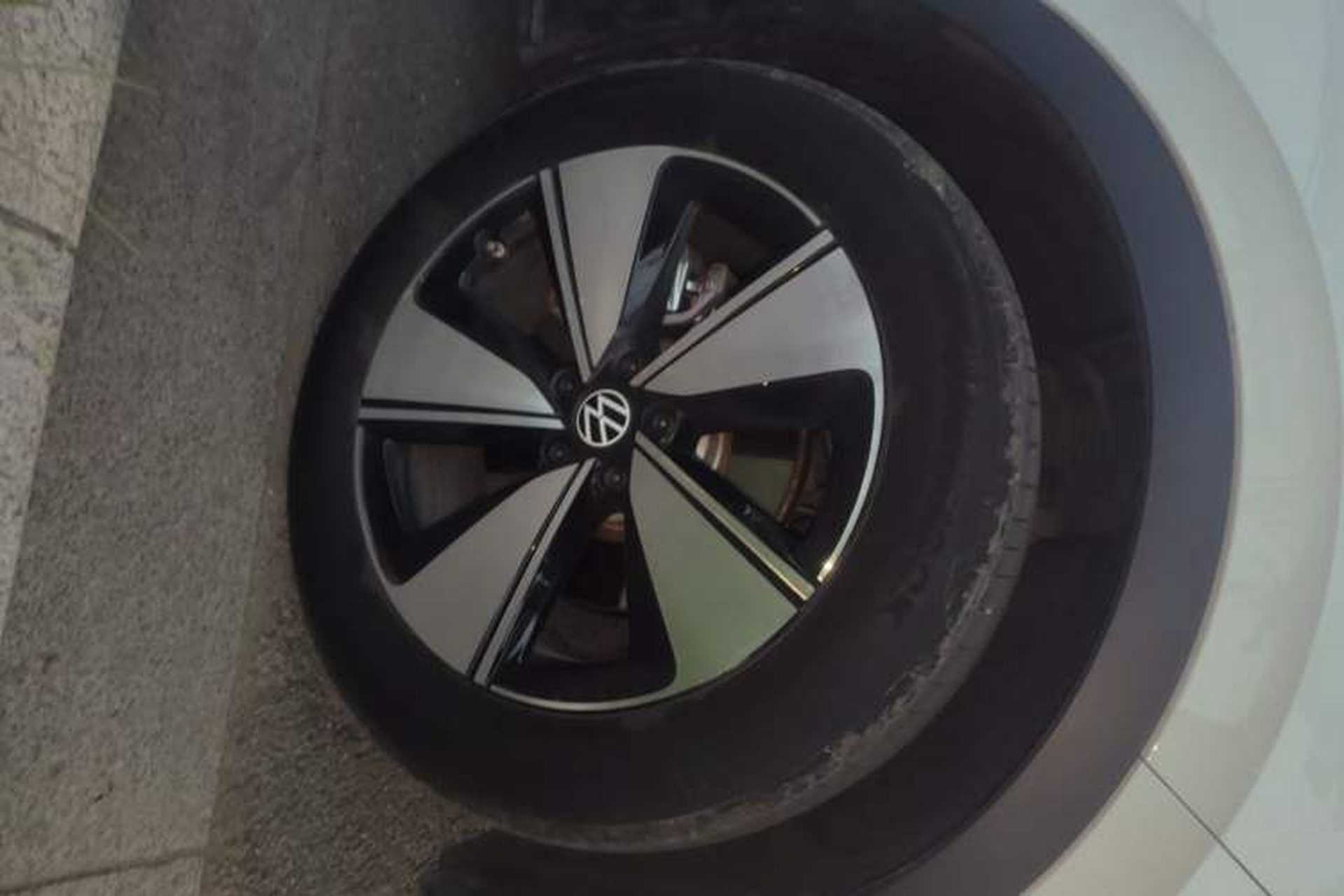 Used Volkswagen ID.4 X 2025 Smart Version Pure & Intelligent Enjoyment Edition Right Front Wheel Hub